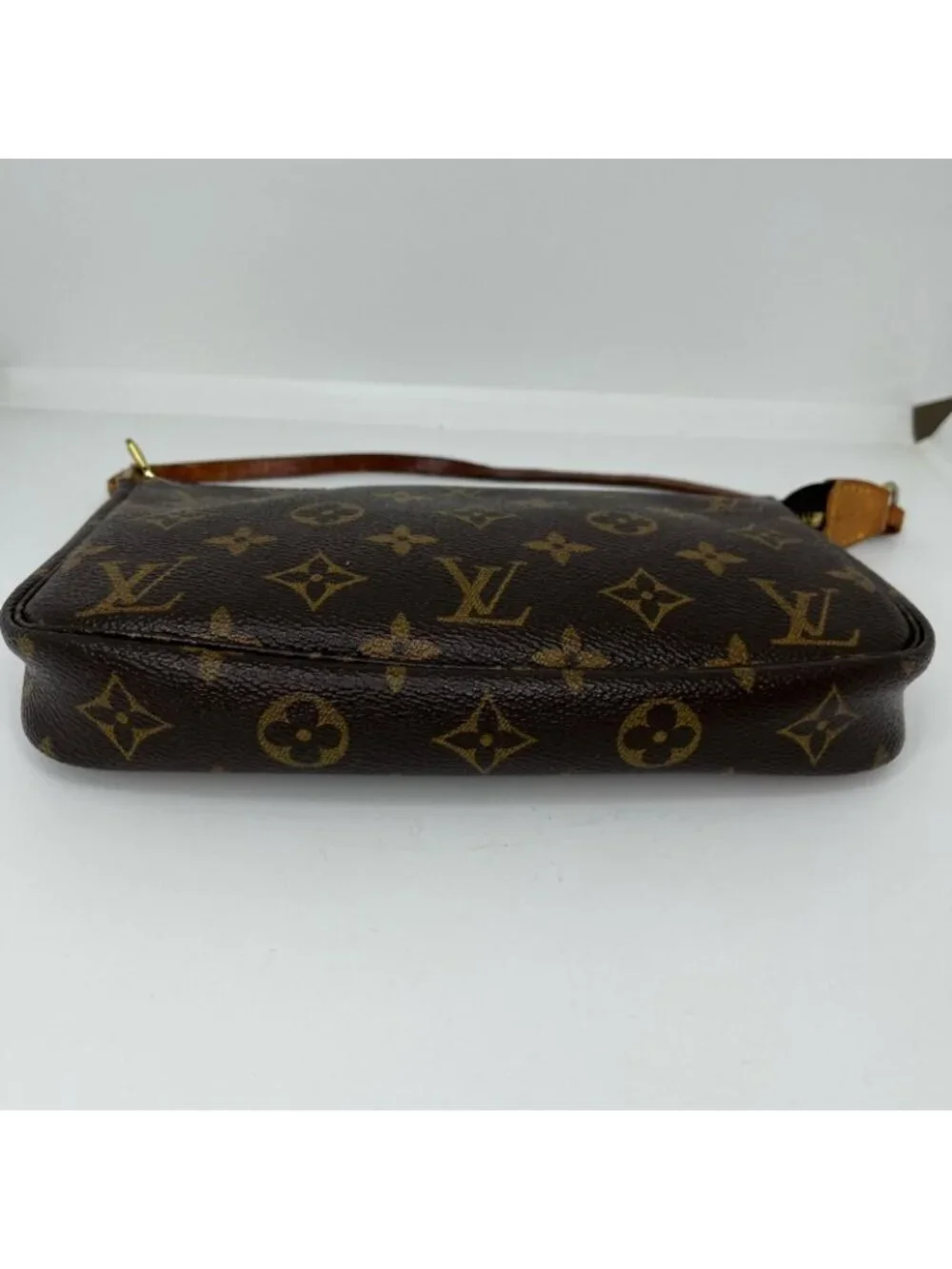Louis Vuitton Monogram Pochette Accessoires Pouch Brown